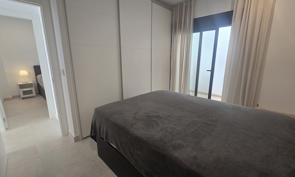 Revente - Attique -
Pilar de la Horadada - Costa Blanca