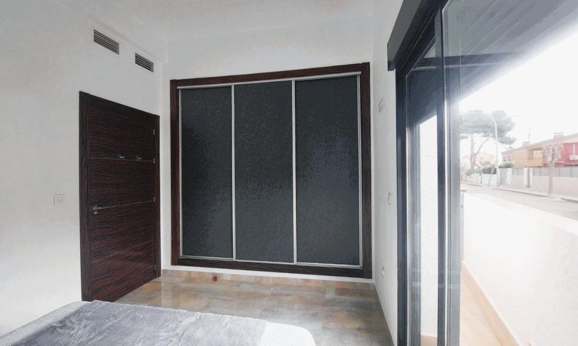 Revânzare - Vilă -
Pilar de la Horadada - Costa Blanca