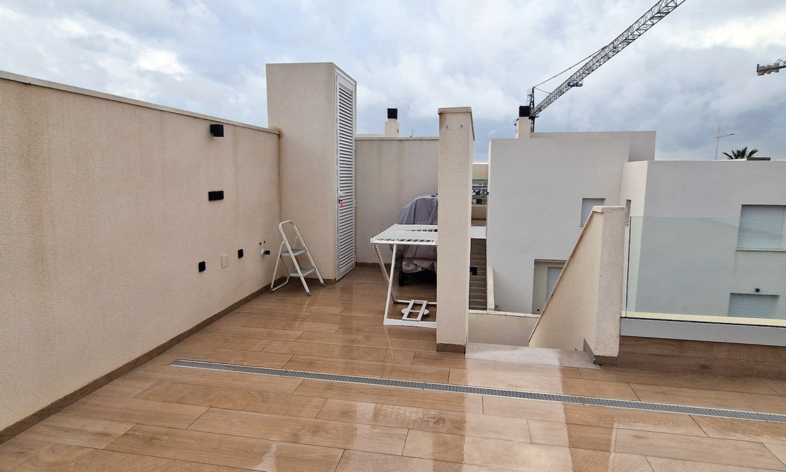 Használt Ingatlanok - Bungaló -
Algorfa - Inland