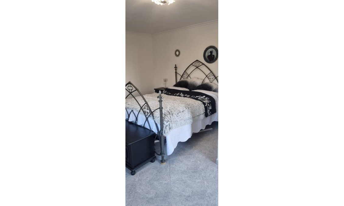 Használt Ingatlanok - Villa -
Hondón de los Fráiles - Inland