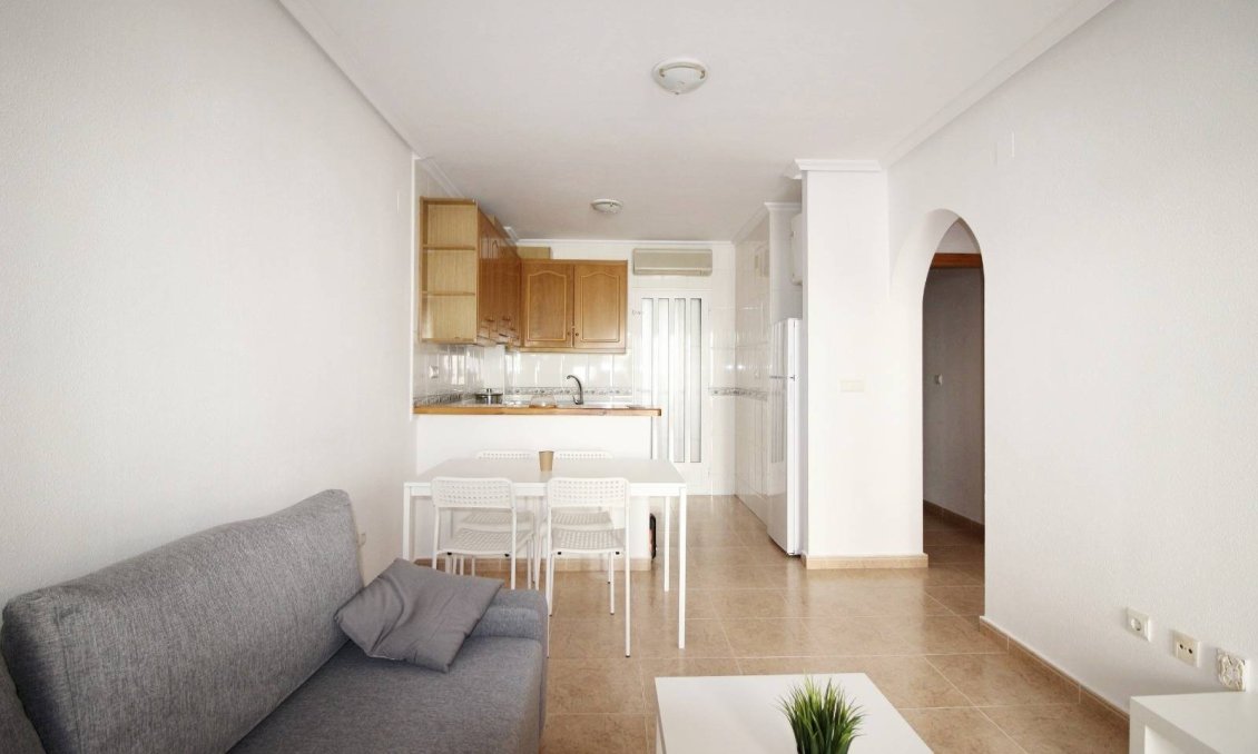 Wiederverkauf - Bungalow -
Orihuela Costa - La Florida