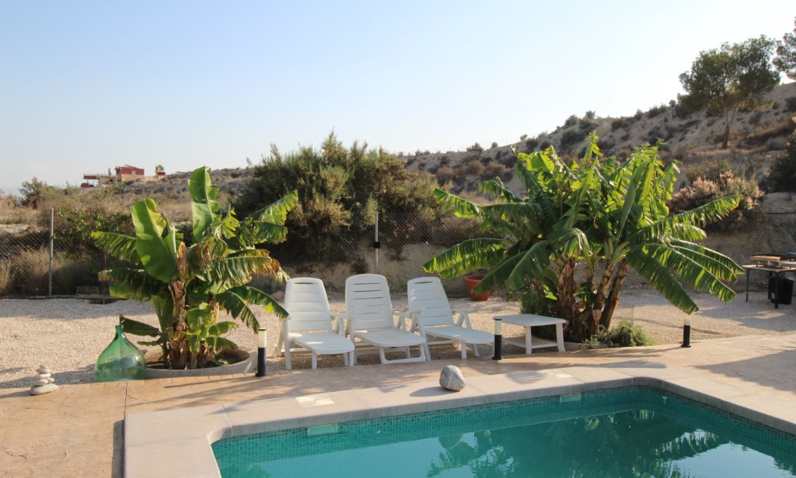 Használt Ingatlanok - Villa -
Fortuna - Inland