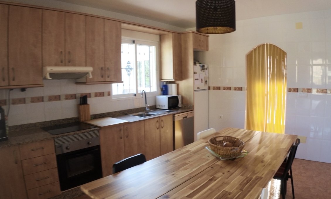 Használt Ingatlanok - Villa -
Fortuna - Inland