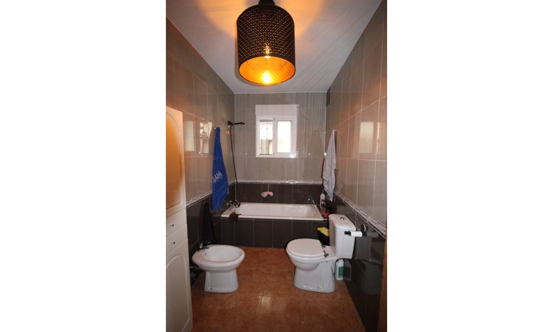 Használt Ingatlanok - Villa -
Fortuna - Inland