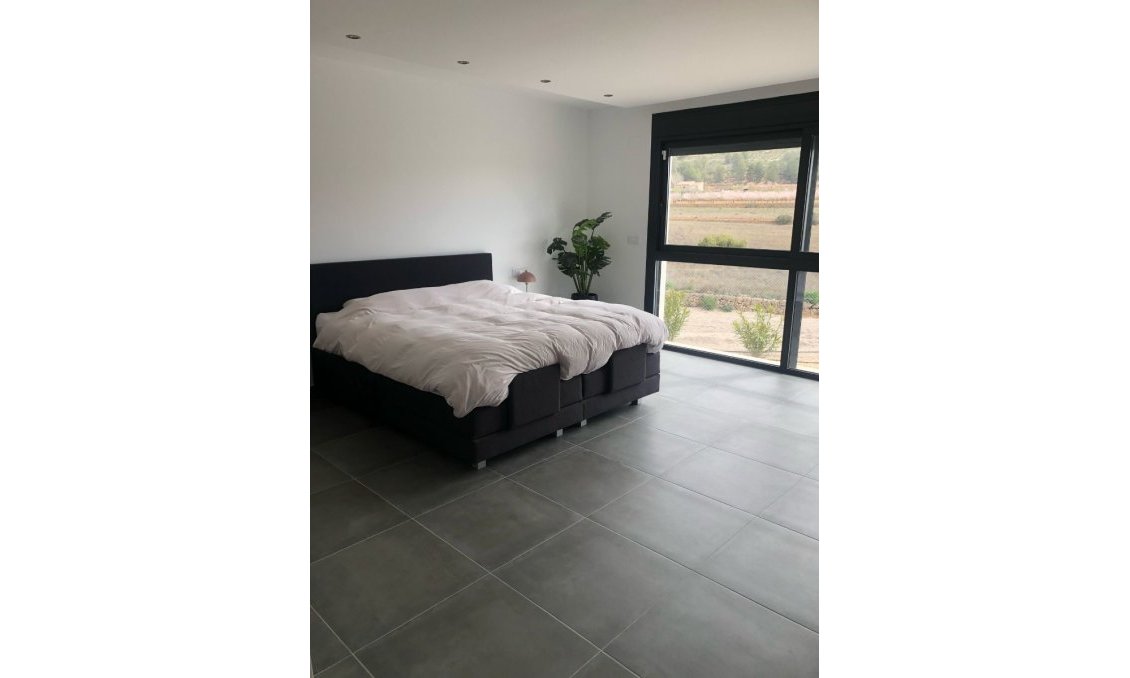 Használt Ingatlanok - Villa -
Pinoso - Inland