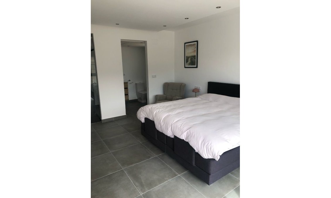 Használt Ingatlanok - Villa -
Pinoso - Inland