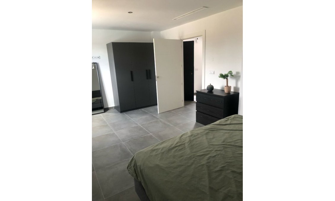 Használt Ingatlanok - Villa -
Pinoso - Inland