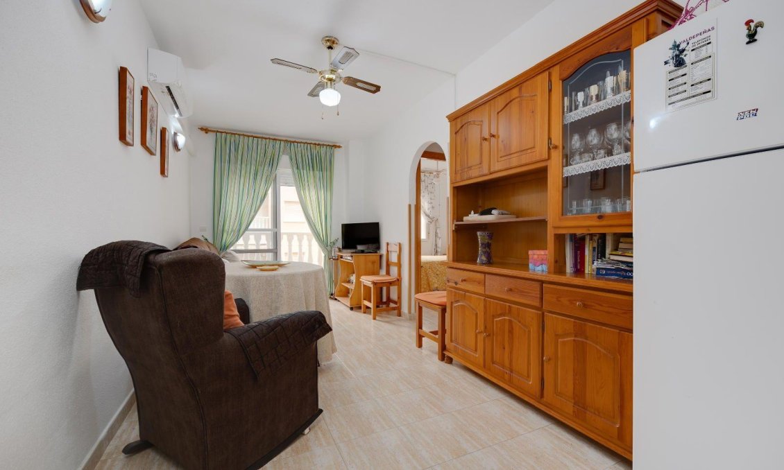 Használt Ingatlanok - Apartman -
Torrevieja - Centrum