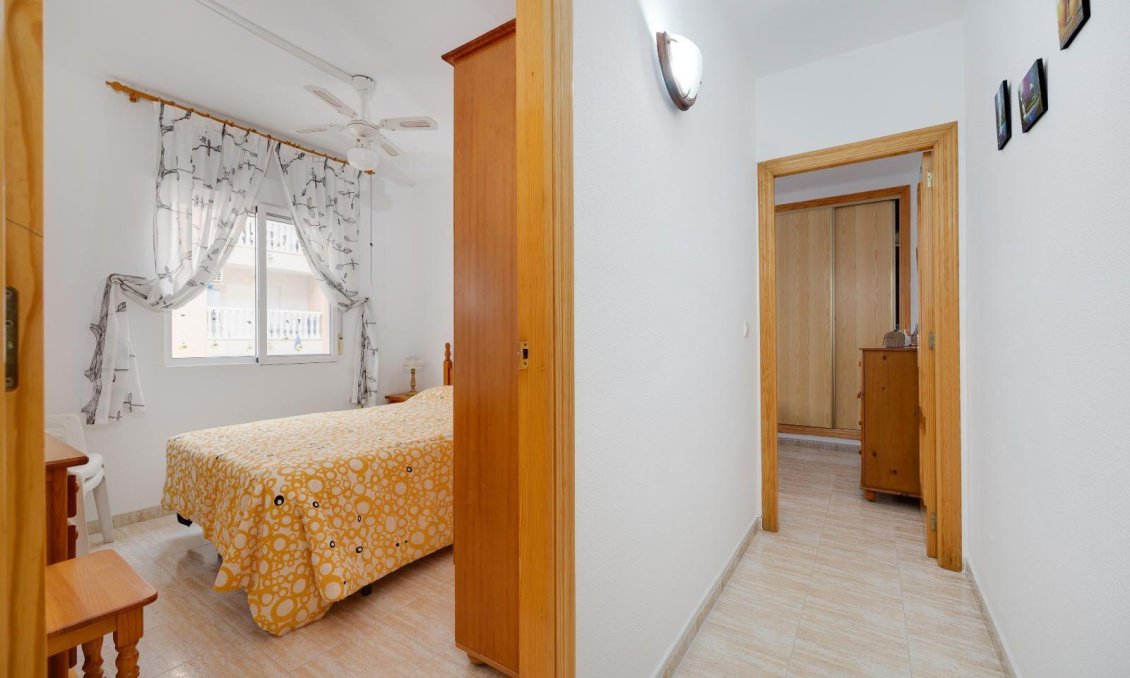Használt Ingatlanok - Apartman -
Torrevieja - Centrum