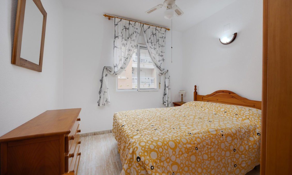 Használt Ingatlanok - Apartman -
Torrevieja - Centrum