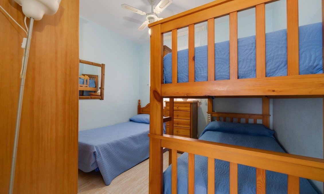 Használt Ingatlanok - Apartman -
Torrevieja - Centrum