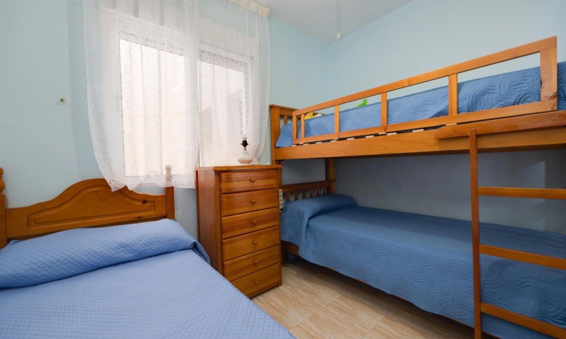 Használt Ingatlanok - Apartman -
Torrevieja - Centrum