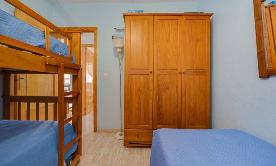 Használt Ingatlanok - Apartman -
Torrevieja - Centrum