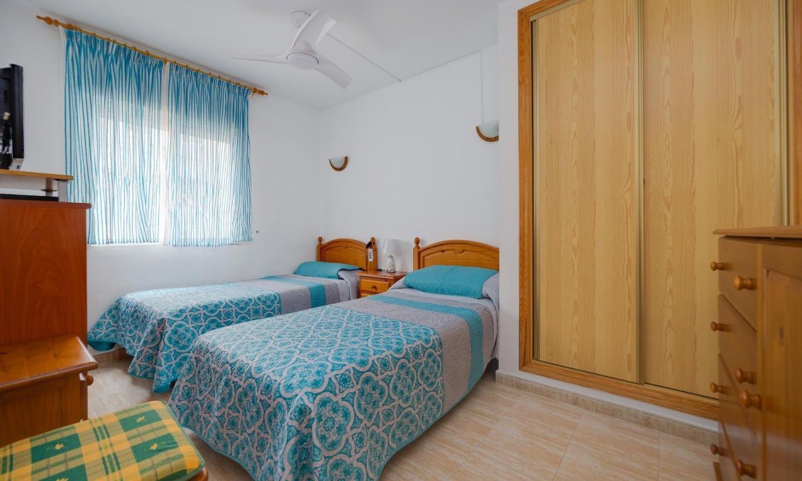 Használt Ingatlanok - Apartman -
Torrevieja - Centrum