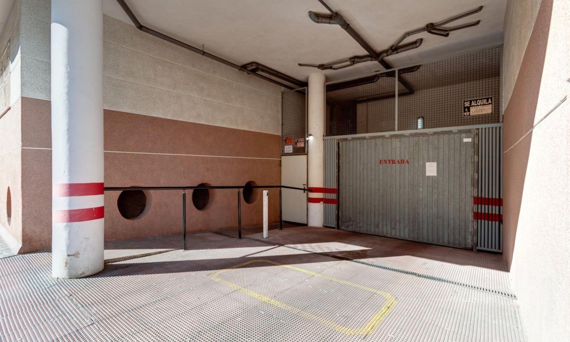 Használt Ingatlanok - Apartman -
Torrevieja - Centrum