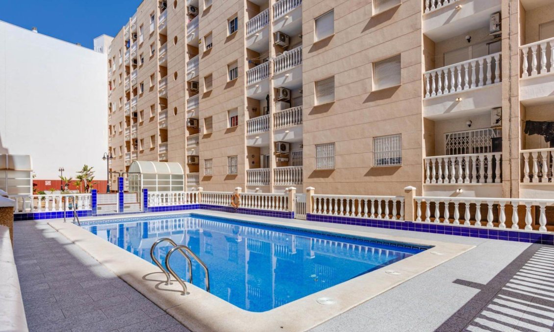 Használt Ingatlanok - Apartman -
Torrevieja - Centrum