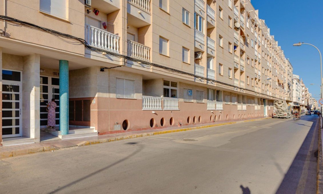 Használt Ingatlanok - Apartman -
Torrevieja - Centrum