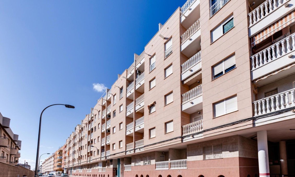 Használt Ingatlanok - Apartman -
Torrevieja - Centrum