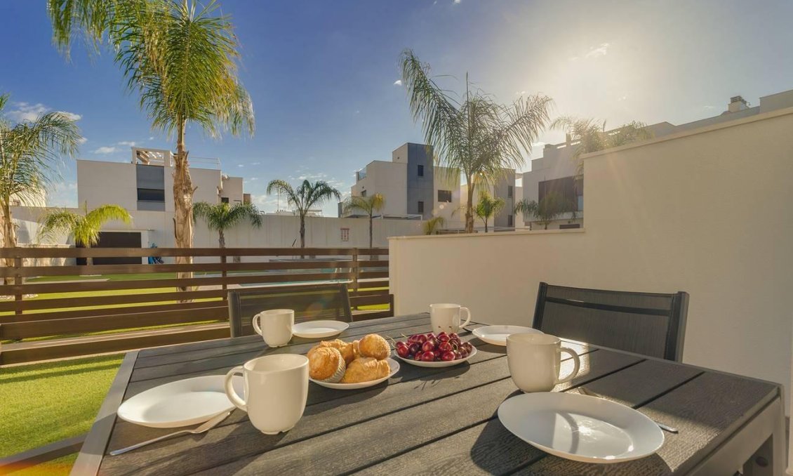 Resale - Apartment -
Pilar de la Horadada - Torre De La Horadada