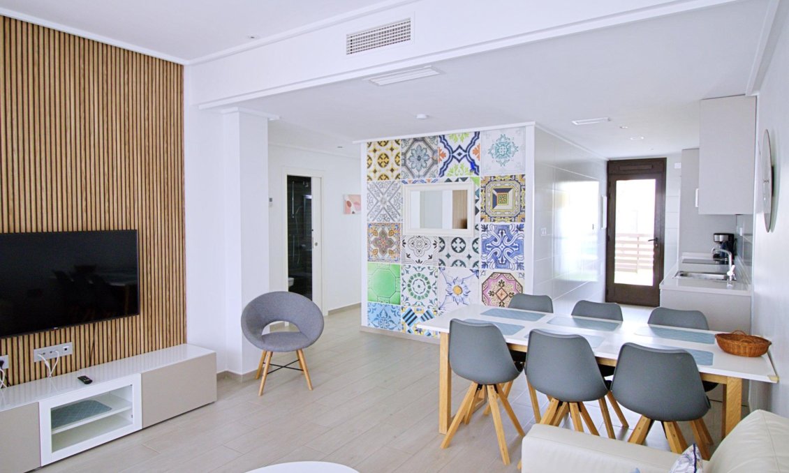 Resale - Apartment -
Pilar de la Horadada - Torre De La Horadada