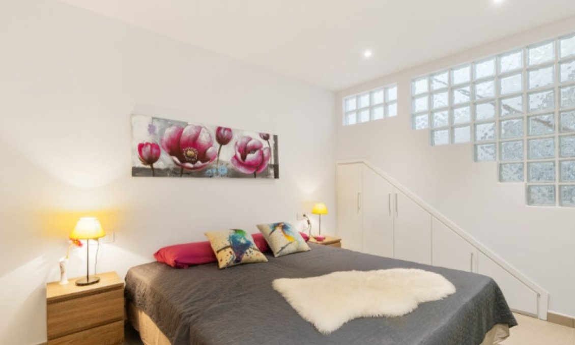 Használt Ingatlanok - Villa -
Torrevieja - Costa Blanca