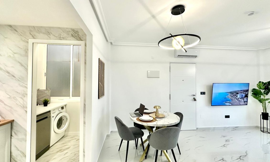 Wiederverkauf - Bungalow -
Orihuela Costa - Playa Flamenca Norte