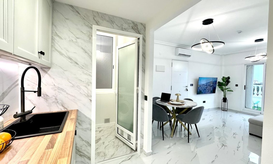 Wiederverkauf - Bungalow -
Orihuela Costa - Playa Flamenca Norte