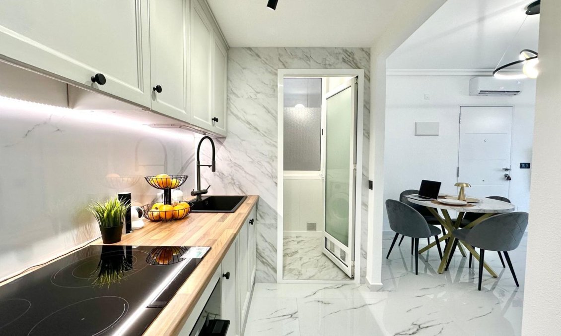 Wiederverkauf - Bungalow -
Orihuela Costa - Playa Flamenca Norte