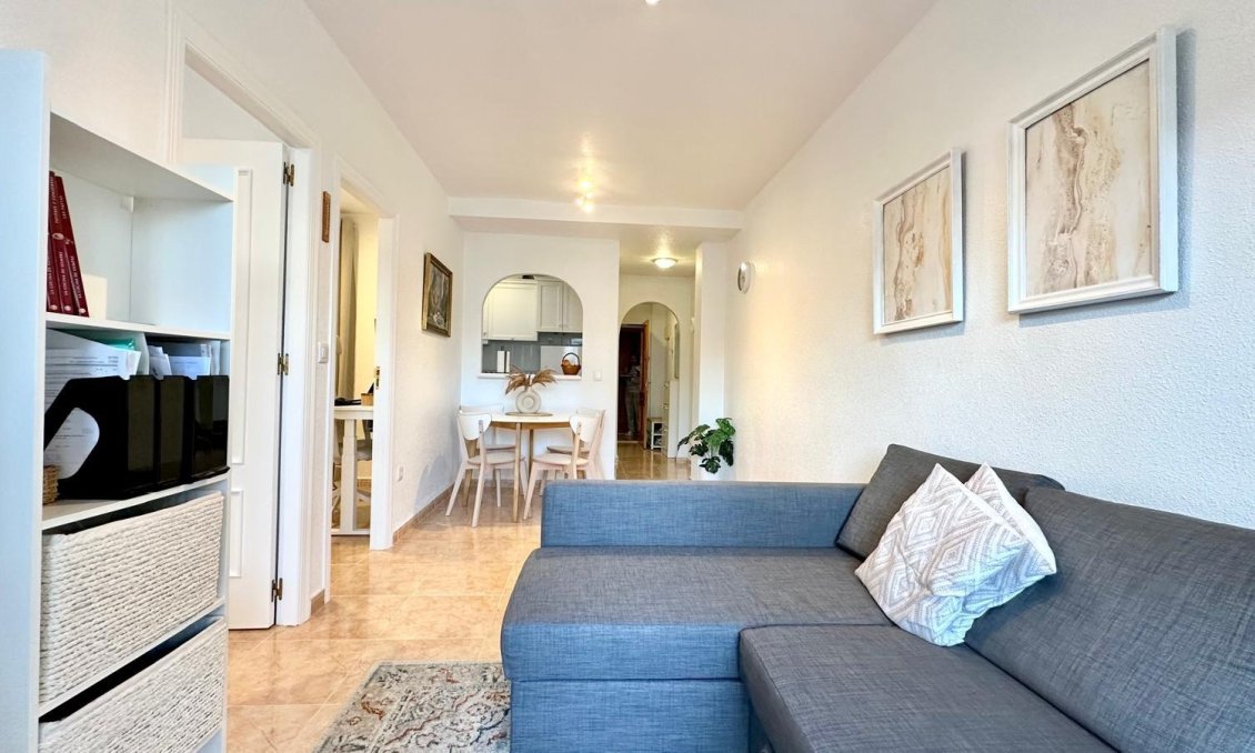 Használt Ingatlanok - Tetőtéri lakás -
Torrevieja - Centrum