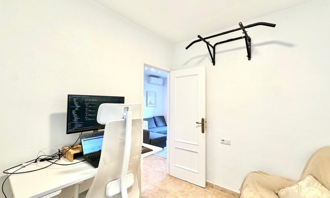 Használt Ingatlanok - Tetőtéri lakás -
Torrevieja - Centrum