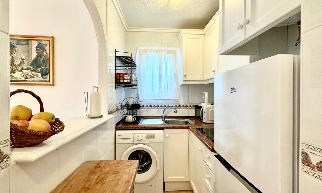 Használt Ingatlanok - Tetőtéri lakás -
Torrevieja - Centrum