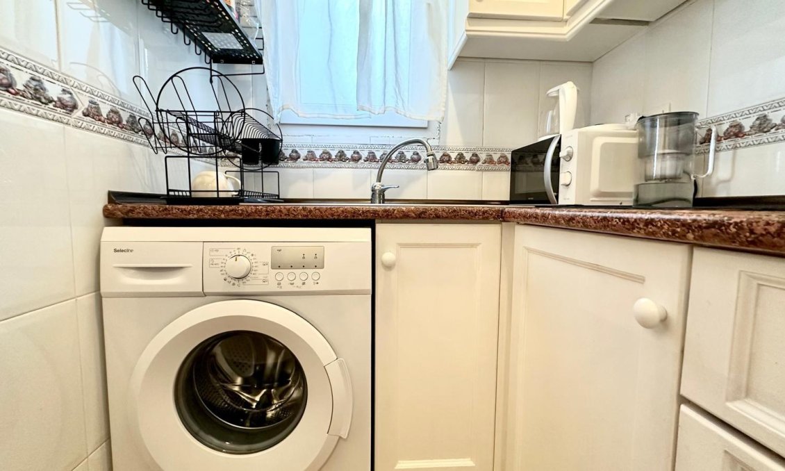 Használt Ingatlanok - Tetőtéri lakás -
Torrevieja - Centrum