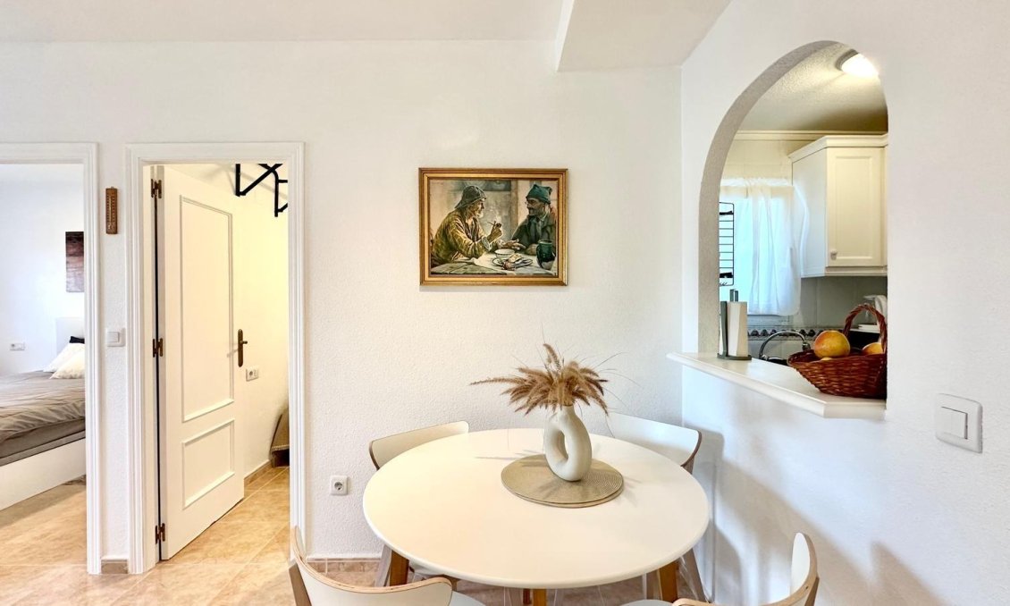 Használt Ingatlanok - Tetőtéri lakás -
Torrevieja - Centrum