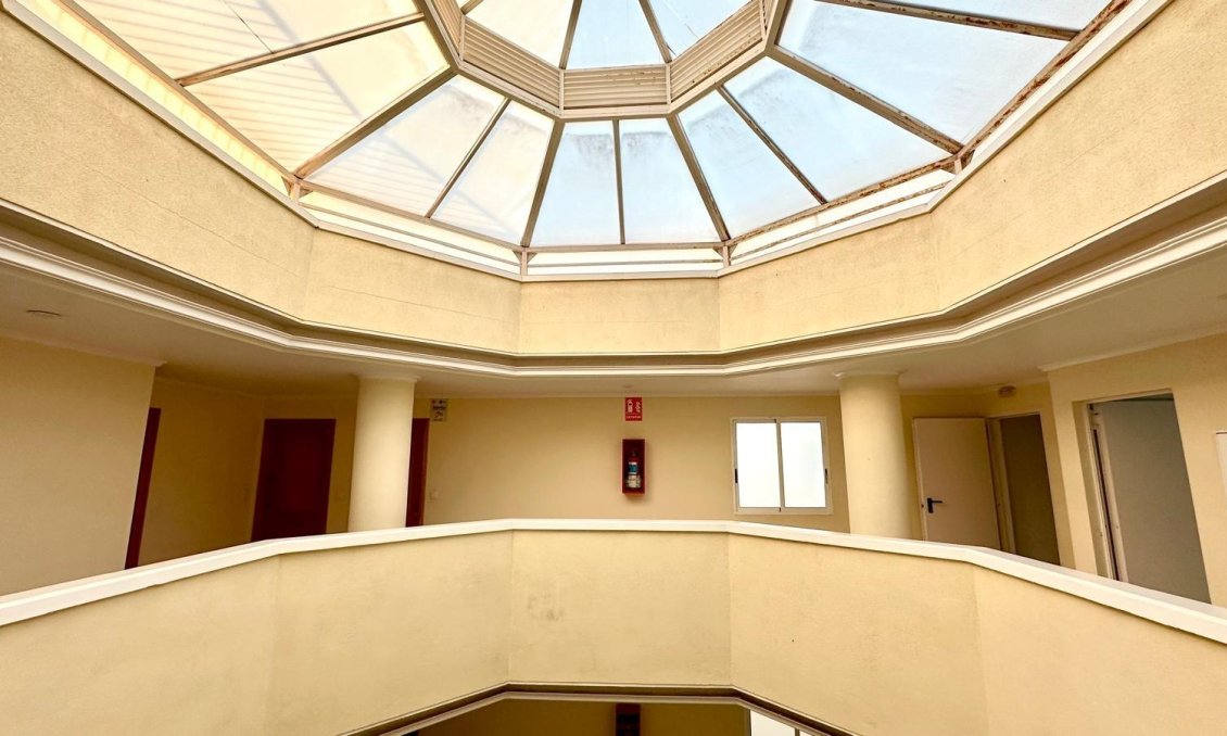 Használt Ingatlanok - Tetőtéri lakás -
Torrevieja - Centrum