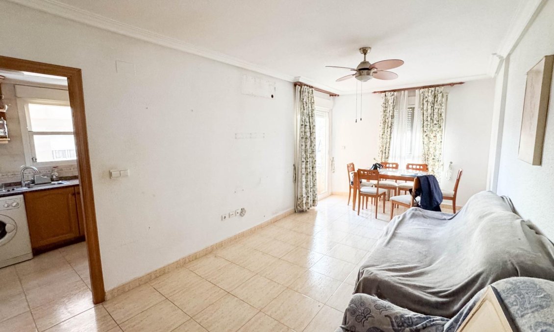 Wiederverkauf - Wohnung -
Torrevieja - PARQUE DE LAS NACIONES