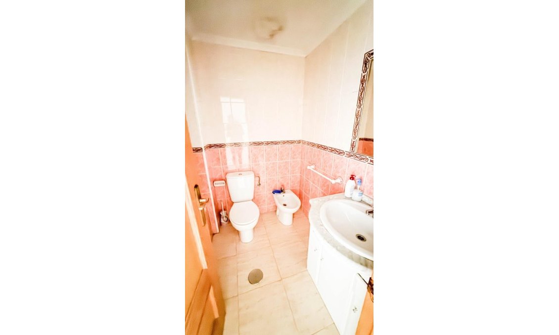 Wiederverkauf - Wohnung -
Torrevieja - PARQUE DE LAS NACIONES