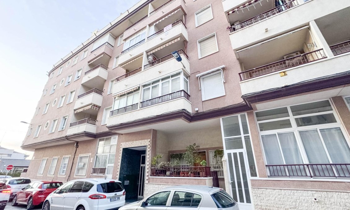 Wiederverkauf - Wohnung -
Torrevieja - PARQUE DE LAS NACIONES