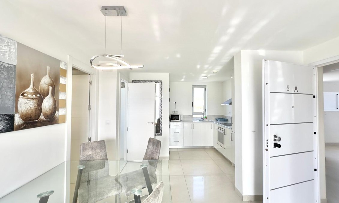 Segunda mano - Apartamento -
Finestrat