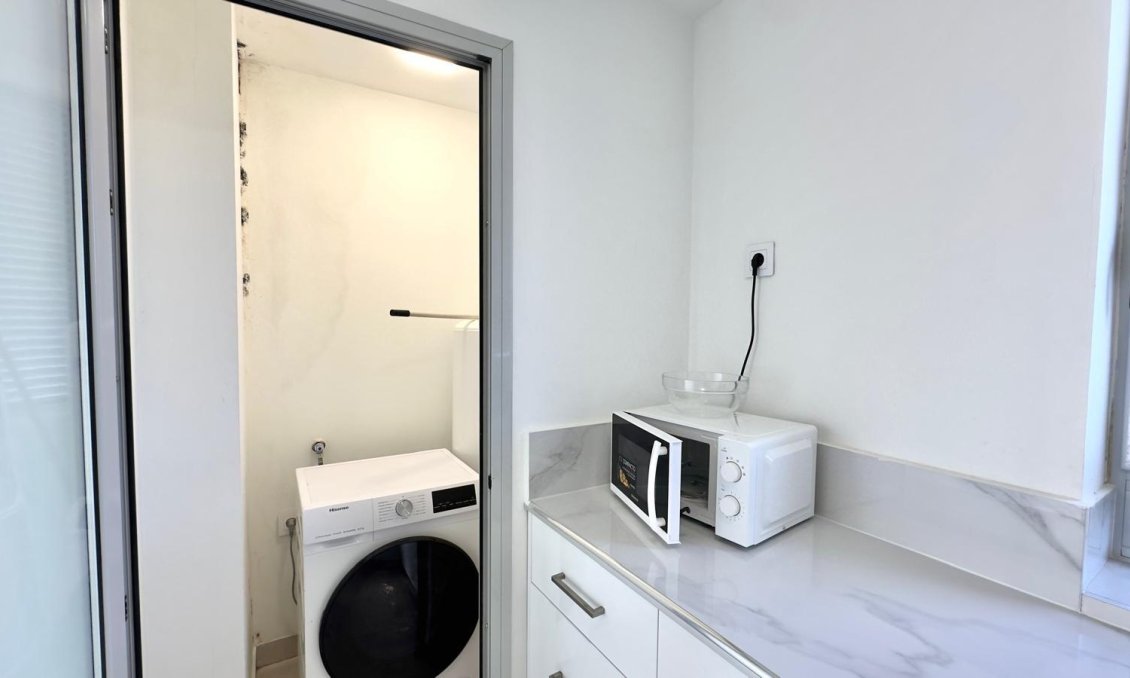 Segunda mano - Apartamento -
Finestrat