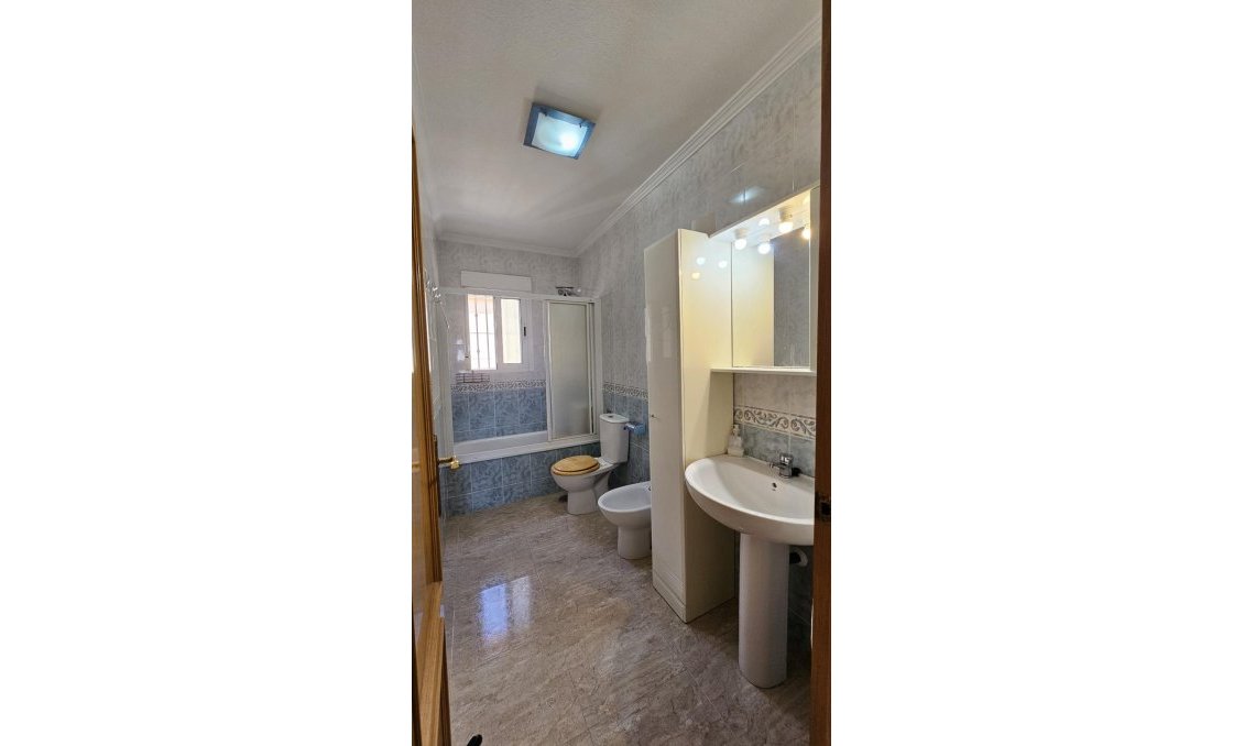 Resale - Duplex -
Santiago de la Ribera - Santiago De La Ribera