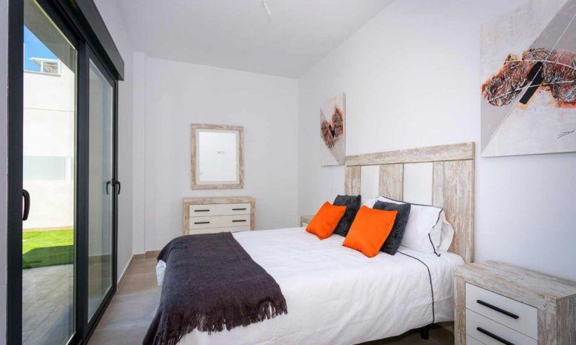 Új építésű - Quad House -
Daya Nueva - Centrum