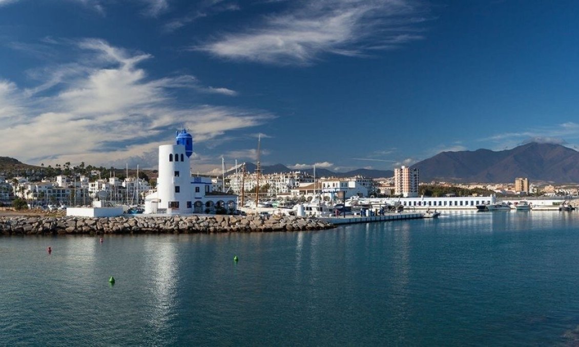 Új építésű - Sorház -
Manilva - Punta Chullera