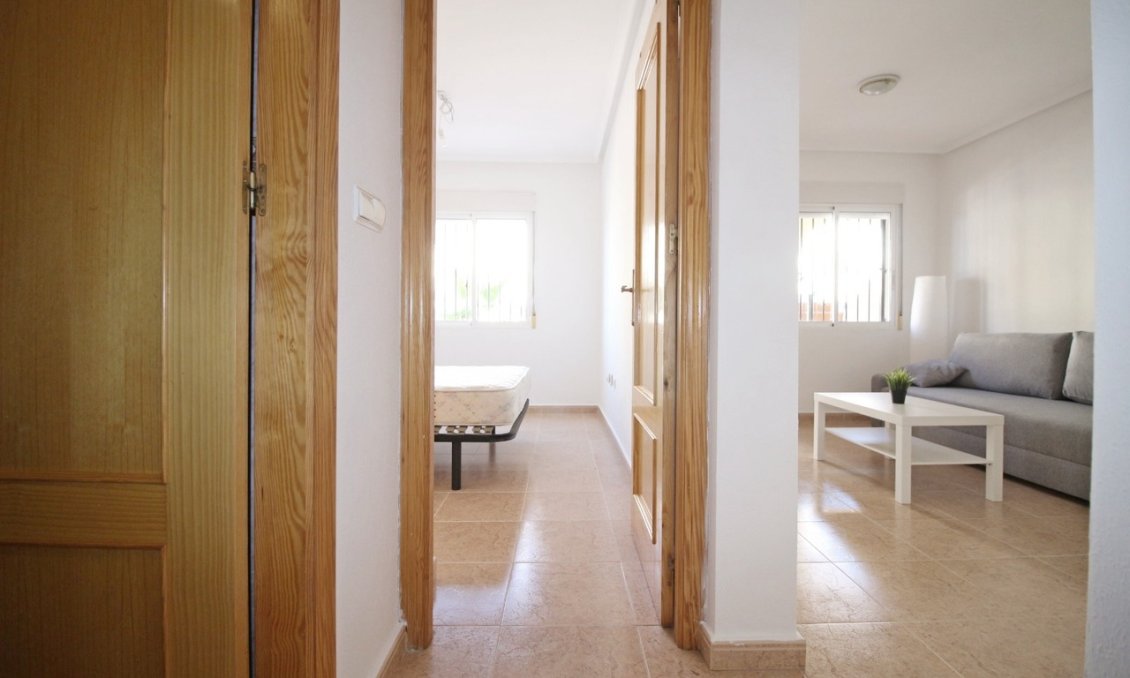 Használt Ingatlanok - Apartman -
Playa Flamenca - Costa Blanca