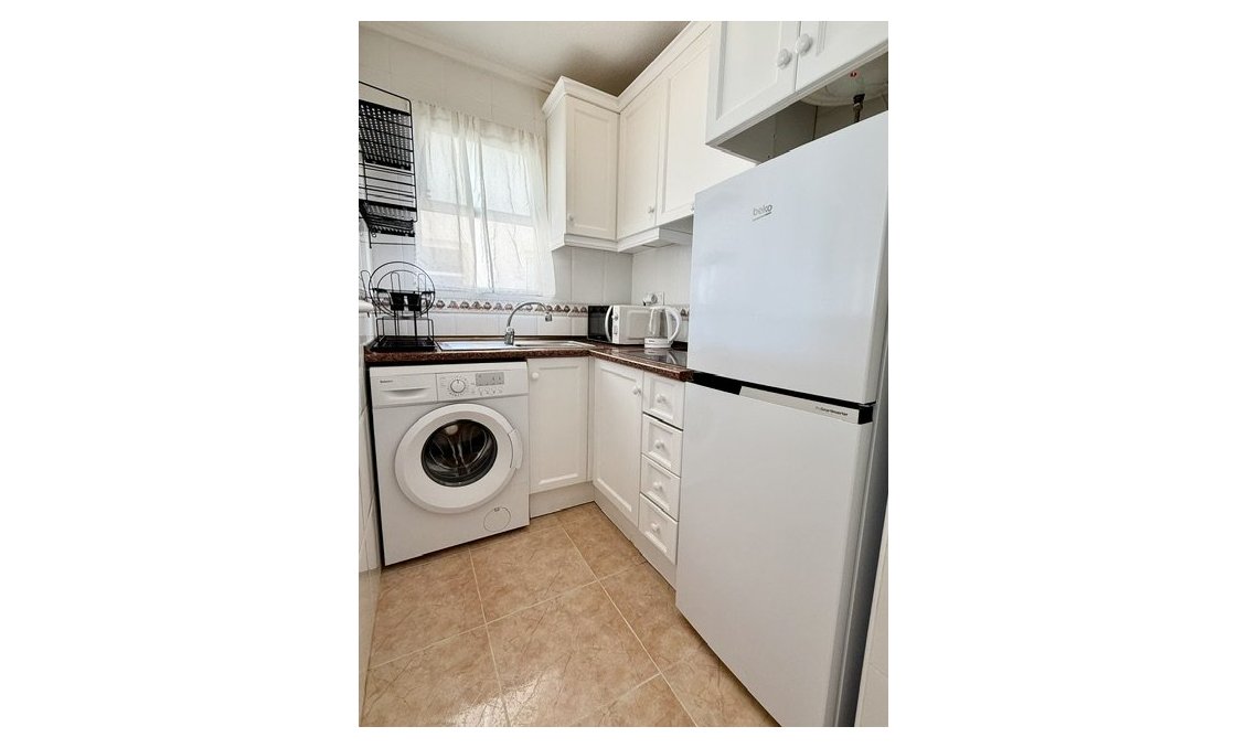 Használt Ingatlanok - Tetőtéri lakás -
Torrevieja - Costa Blanca