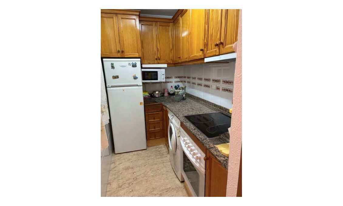 Használt Ingatlanok - Apartman -
Torrevieja - Costa Blanca