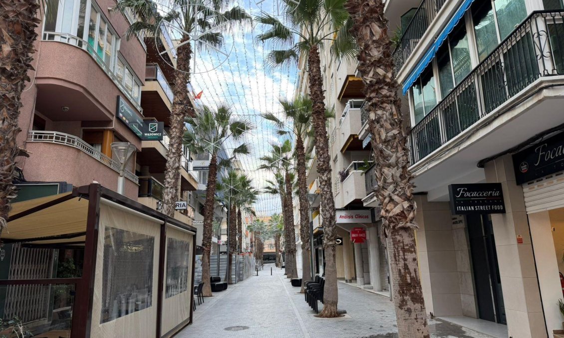 Használt Ingatlanok - Apartman -
Torrevieja - Centrum