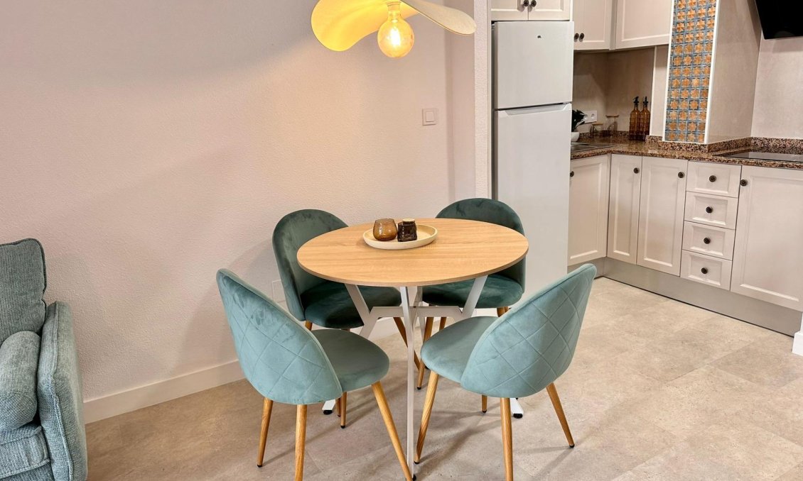 Használt Ingatlanok - Apartman -
Torrevieja - Centrum