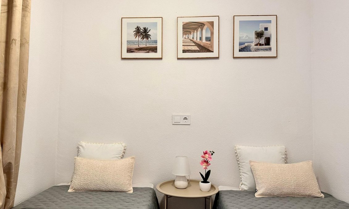 Használt Ingatlanok - Apartman -
Torrevieja - Centrum