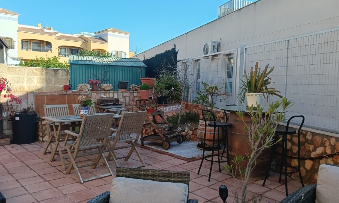 Használt Ingatlanok - Apartman -
Los Montesinos - Costa Blanca