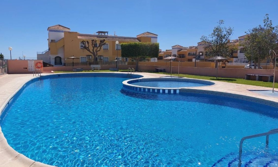 Használt Ingatlanok - Apartman -
Los Montesinos - Costa Blanca